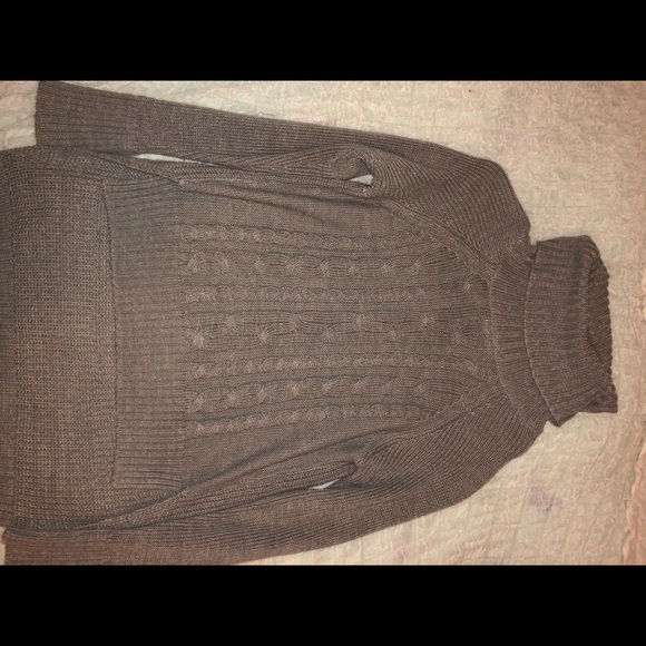 Cloth by Rd Knitted Grey Turtleneck!! - Picture 3 of 4